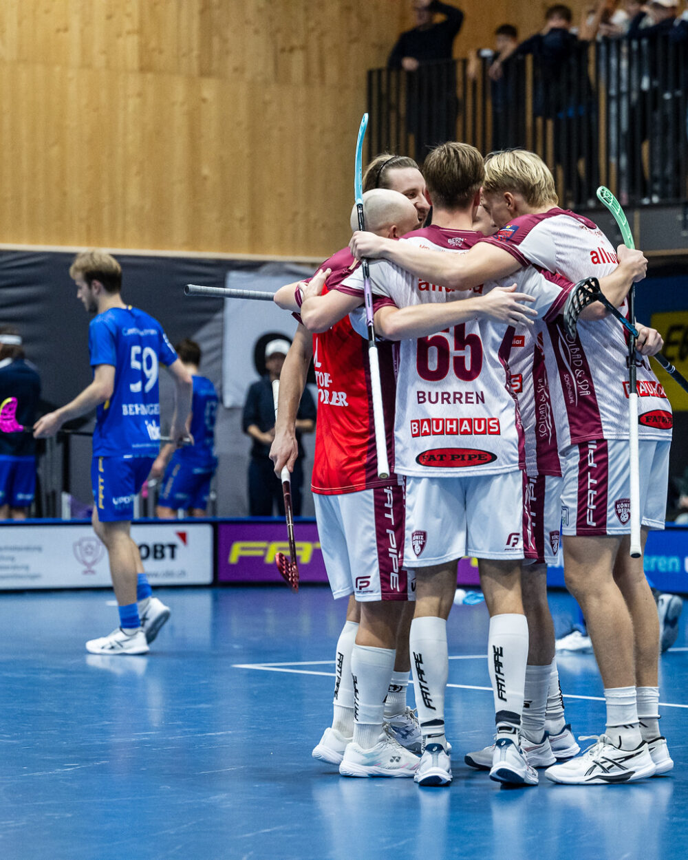 Cup Jets 20251026 54882654601 b96a2af03c k