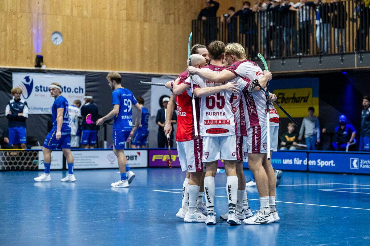 Cup Jets 20251026 54882654601 b96a2af03c k