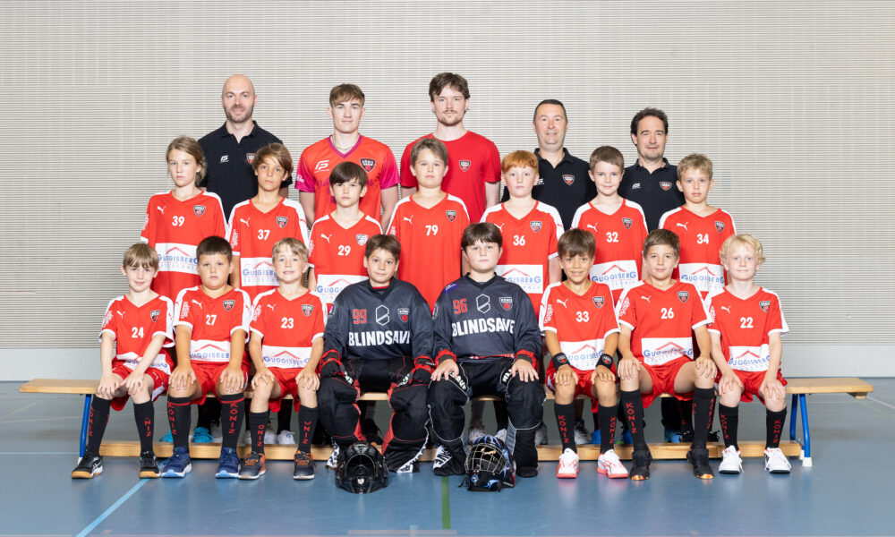 24-25_Teamfoto U12 KF weiss